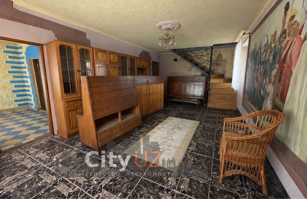 House for sale with business in Uzhhorod