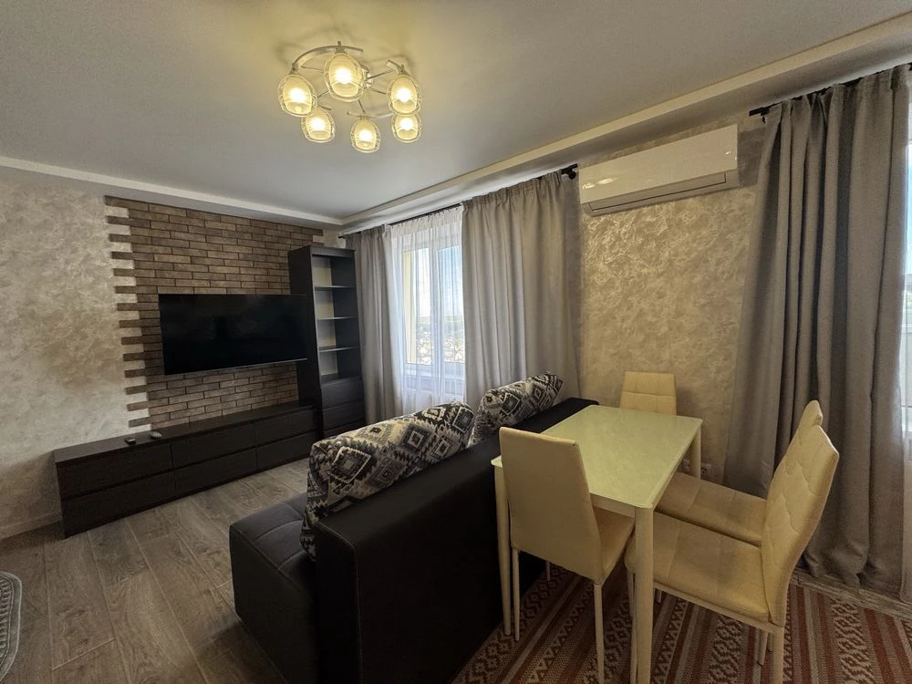 Однокімнатна квартира-студія, 43 м2, мебель + техника, ЖК «П