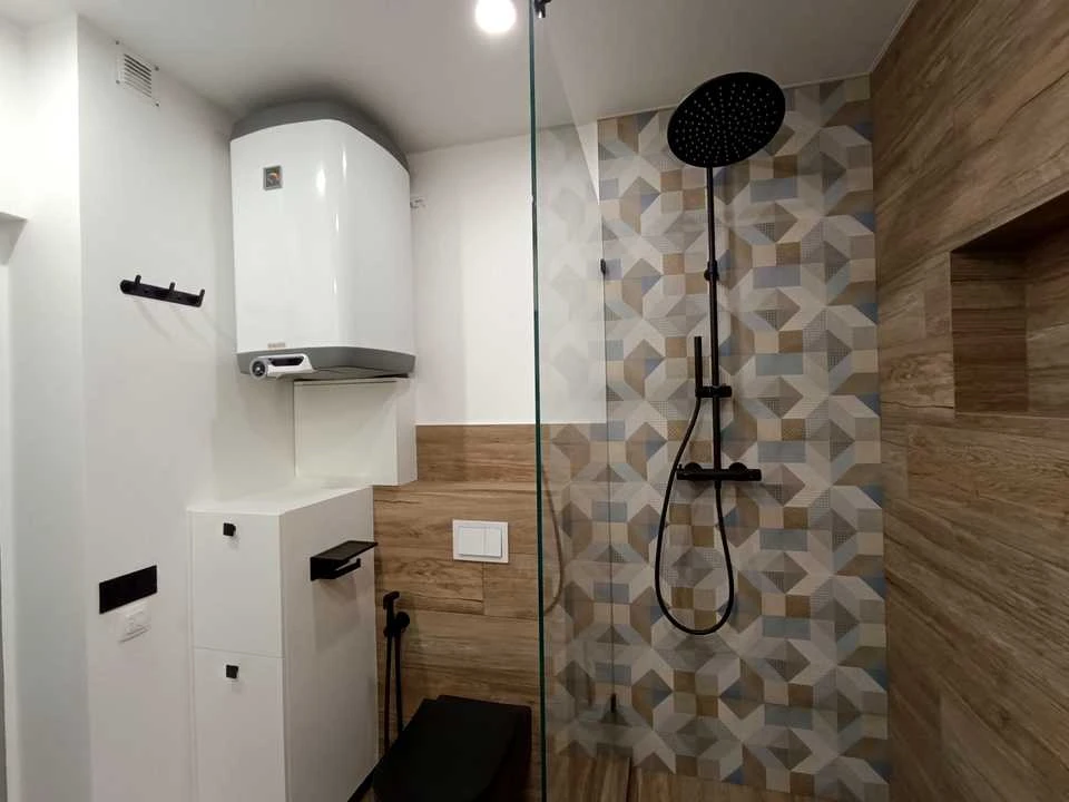 Apartment. Salutna St, Nivki, Kyiv