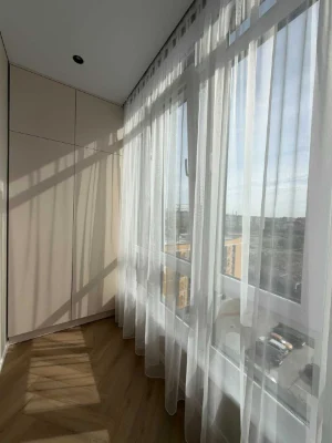 Three-bedroom apartment in the "Parkove Misto" residential complex.