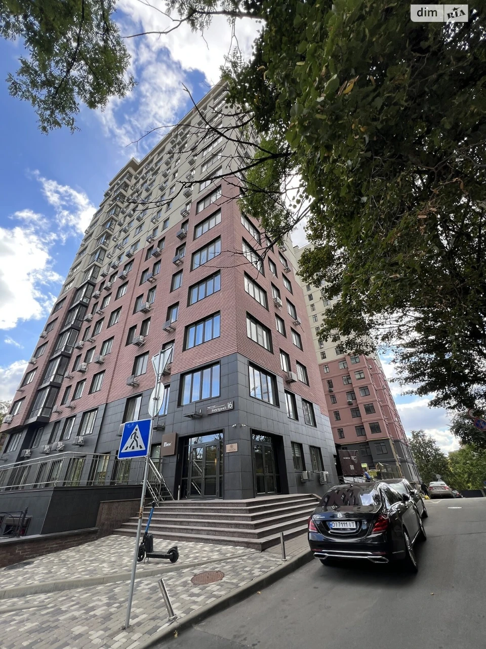 Продажа Квартира в Лук'яновці