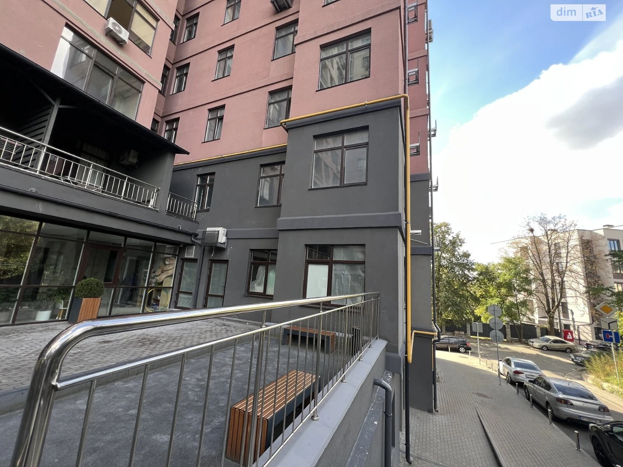 Продажа Квартира в Лук'яновці