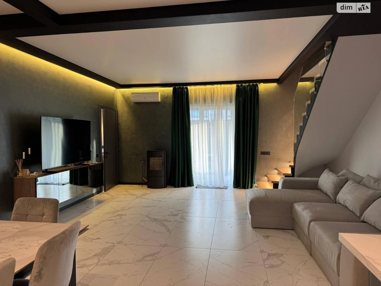 Long-Term Rental House in Darnytskyi
