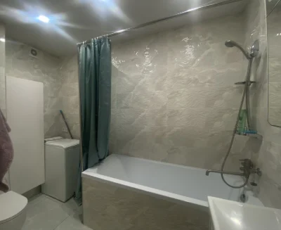 Selling my 3-room apartment, 522 sq.m., near the metro.