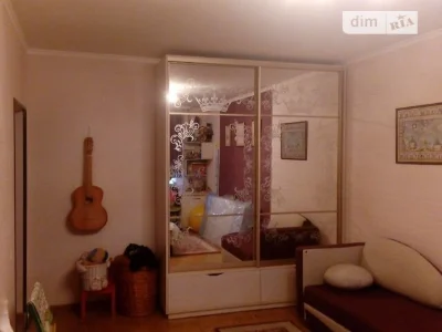 For sale 2-room apartment 76 sq. m. on Borispolska St. 6 • ID 346