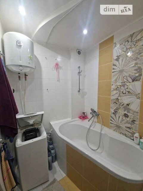 For sale 2-room apartment 76 sq. m. on Borispolska St. 6 • ID 346