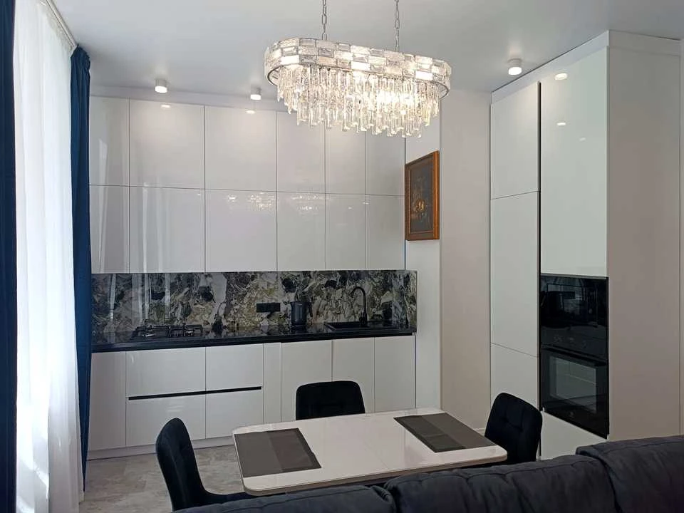 Apartment. Bogdan Khmelnytsky Street, Kyiv