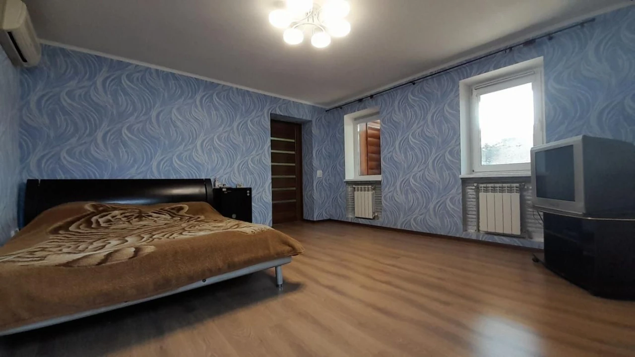Продам будинок Лівобережний- 3 для комфортного життя і бізне