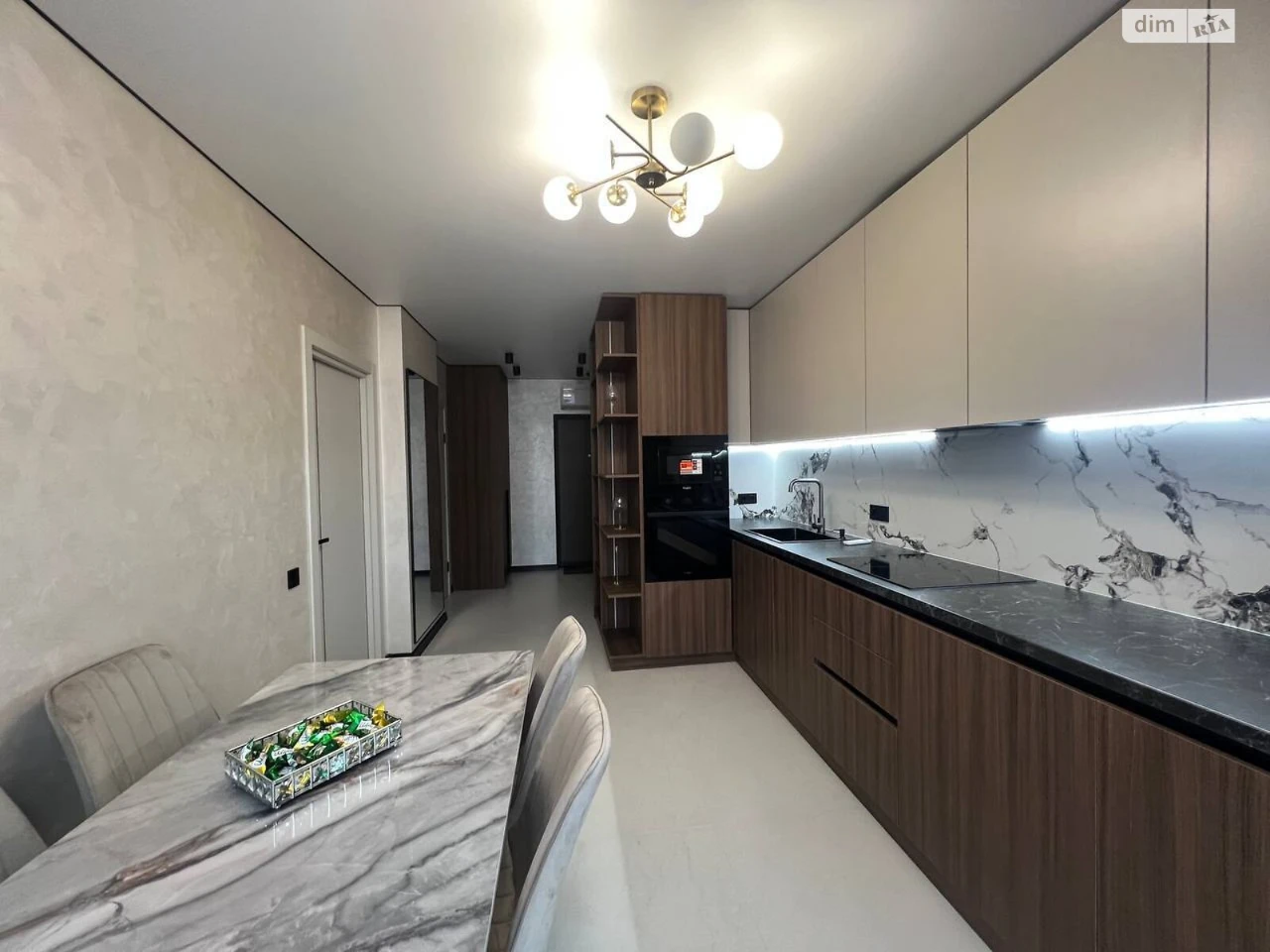 Продаж Квартира Пасічна