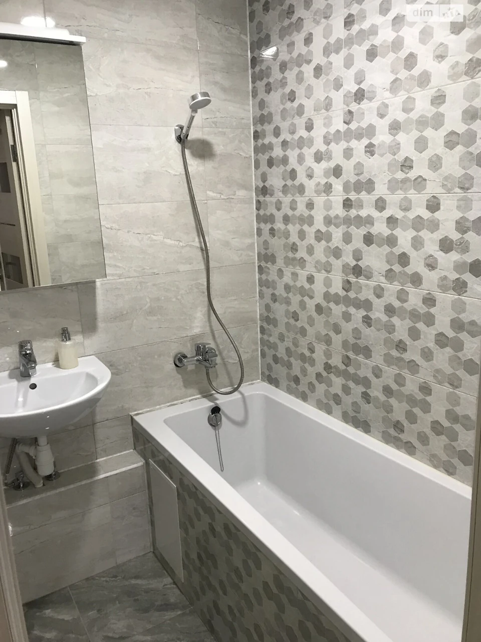 Long-Term Rental Apartment, Lukyanivka