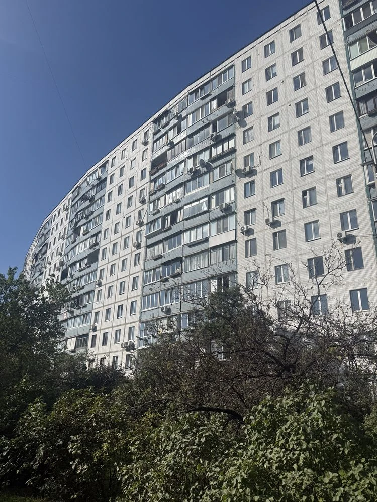 Продаж, 3к, метро Дарниця, вулиця Андрія Малишка