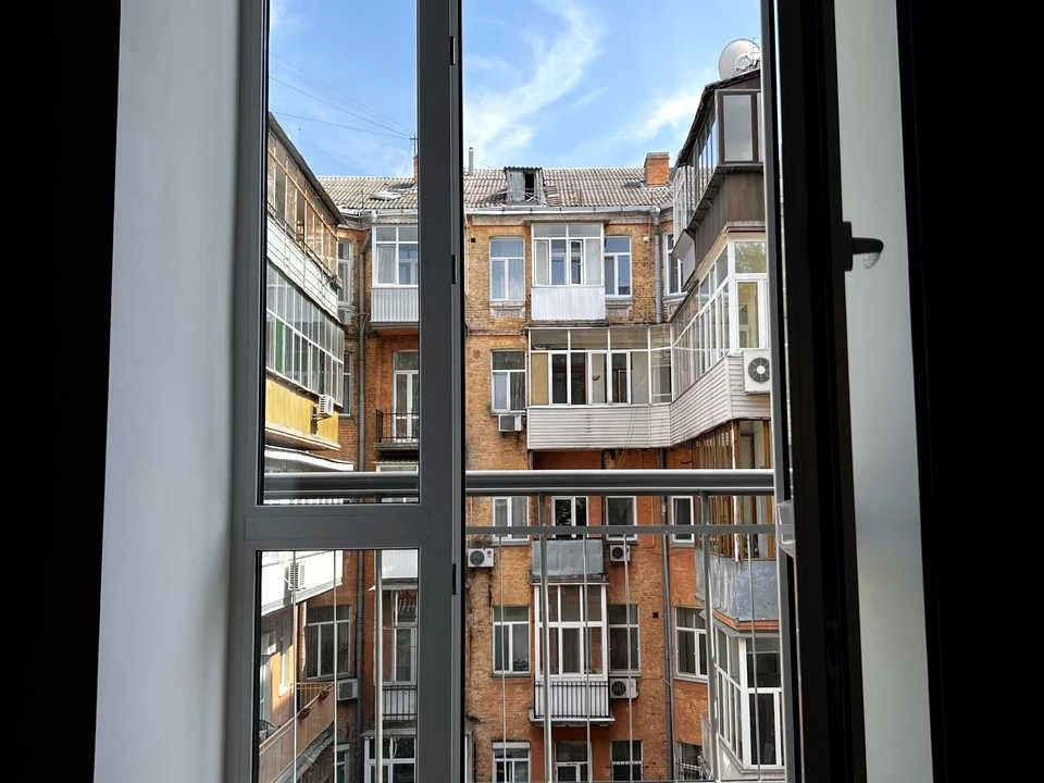 Квартира. Київ, Мала Житомирська вул.