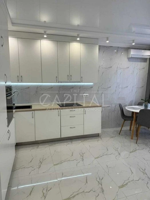 Sale / Apartment / 49 m2 / Residential complex Zarichny / Darnytskyi district