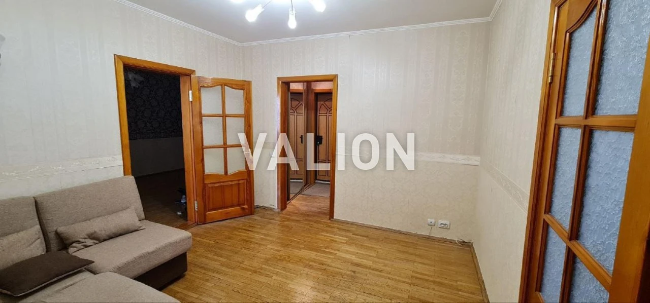 Продається 3к квартира 79 кв.м пр-т Петра Григоренка 11А