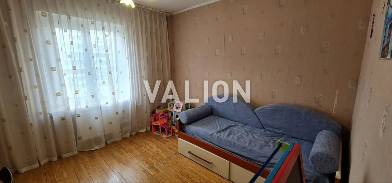 Продається 3к квартира 79 кв.м пр-т Петра Григоренка 11А