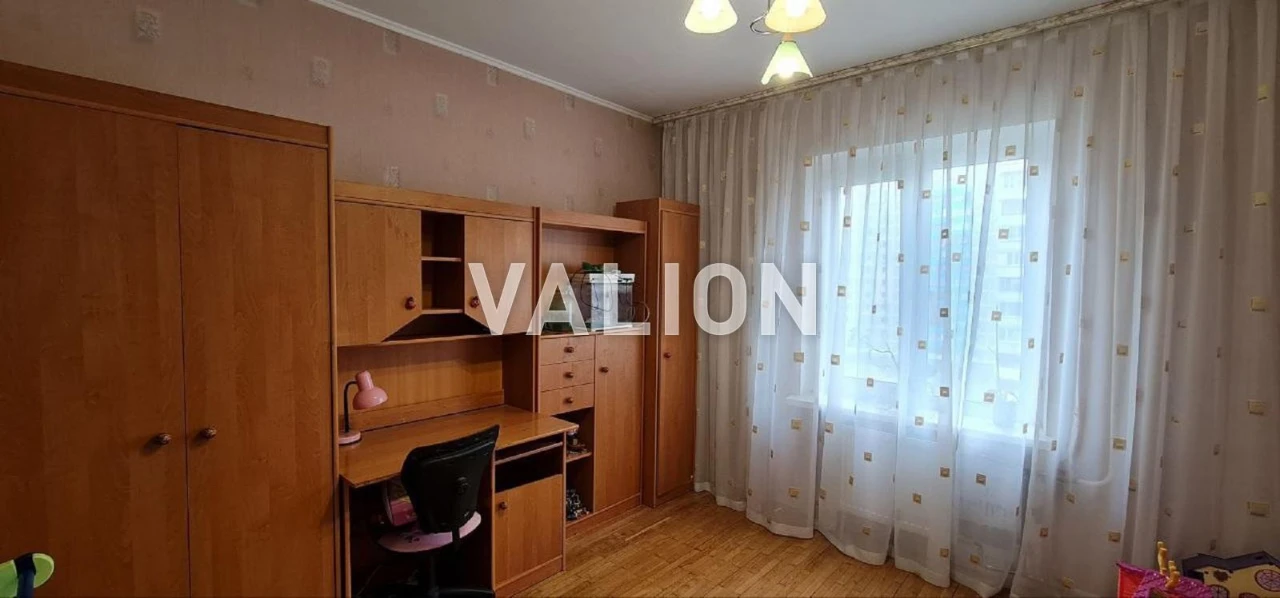 Продається 3к квартира 79 кв.м пр-т Петра Григоренка 11А