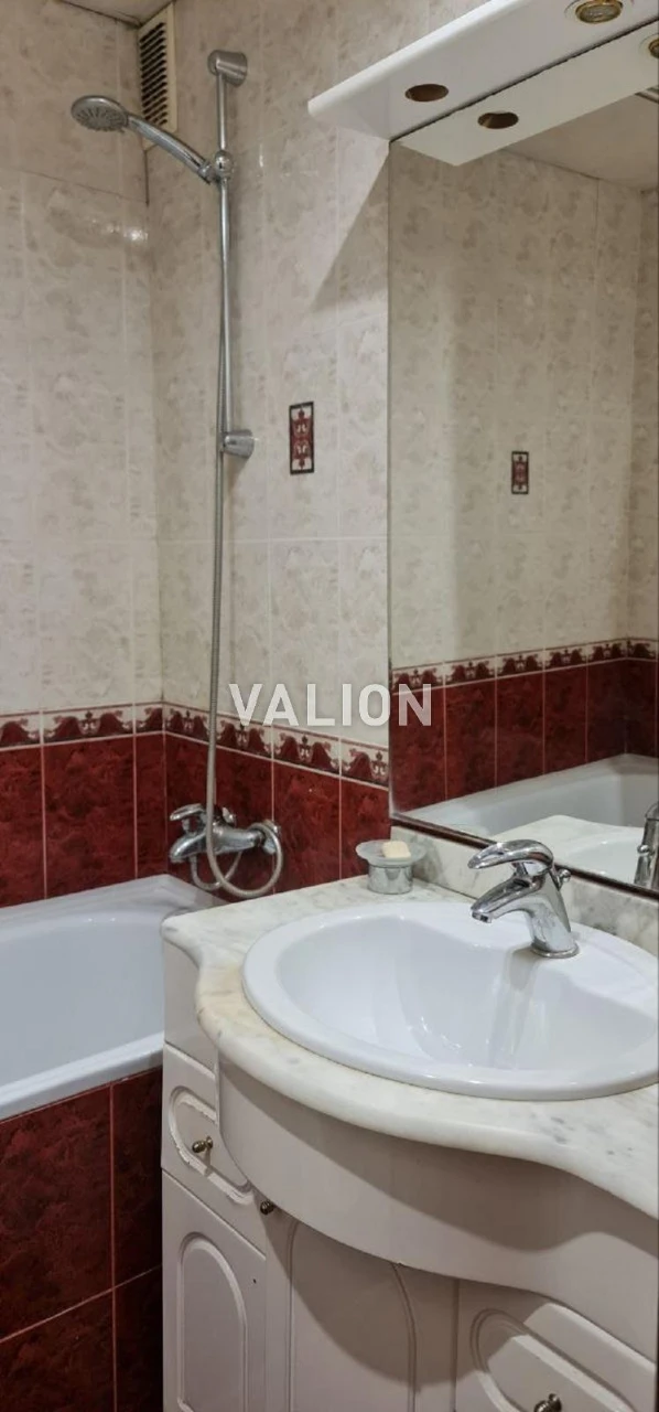 Продається 3к квартира 79 кв.м пр-т Петра Григоренка 11А