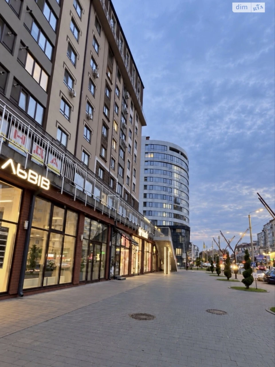 Apartment for Sale: Center