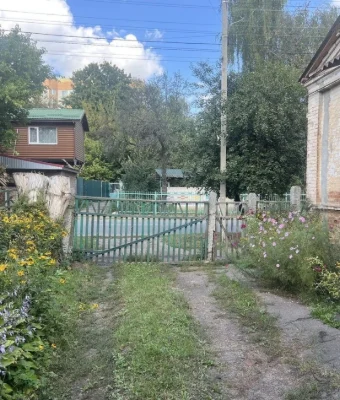 Продаж 2 кімн.  квартири в ЦЕНТРІ міста, вул. С. Русової 13
