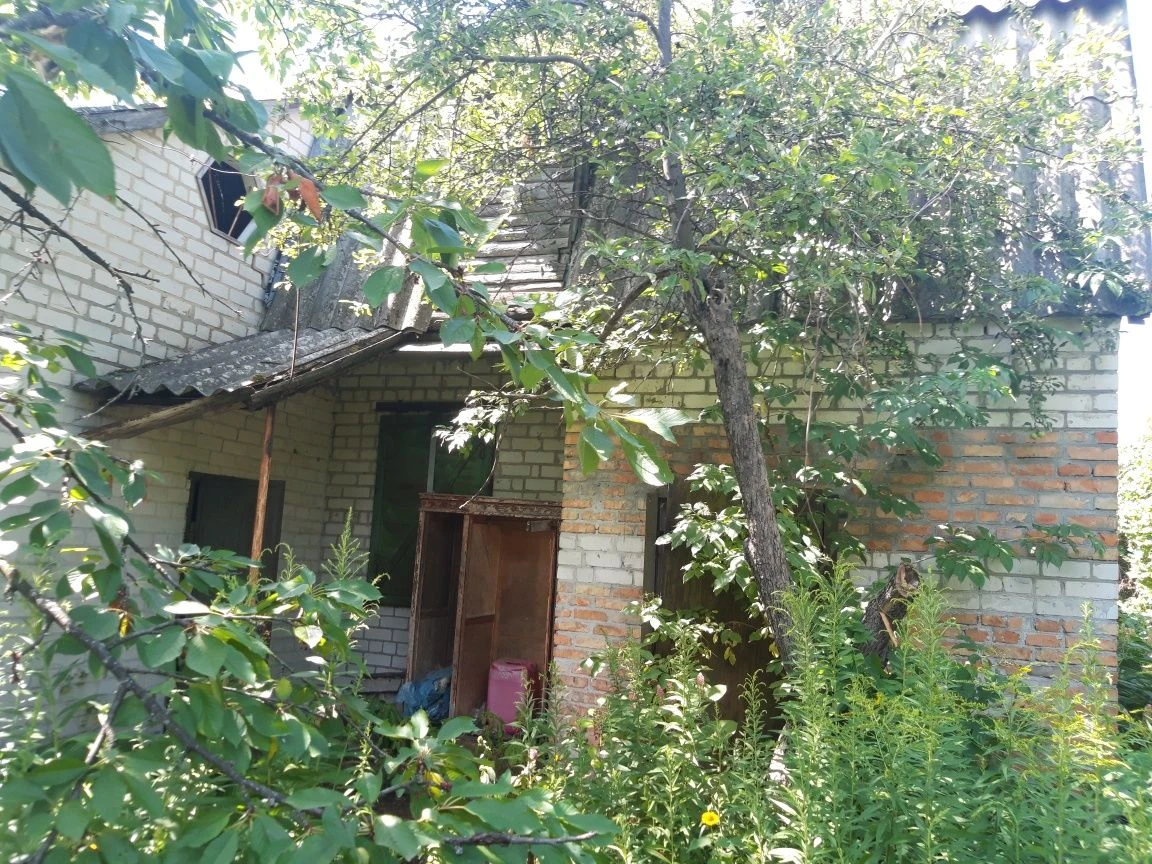 Land for sale in the cooperative Green Zone