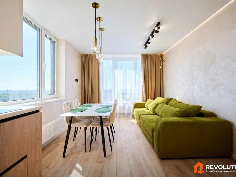 Apartment. Kyiv, Oleksandra Olesia St., (Building 10.3)
