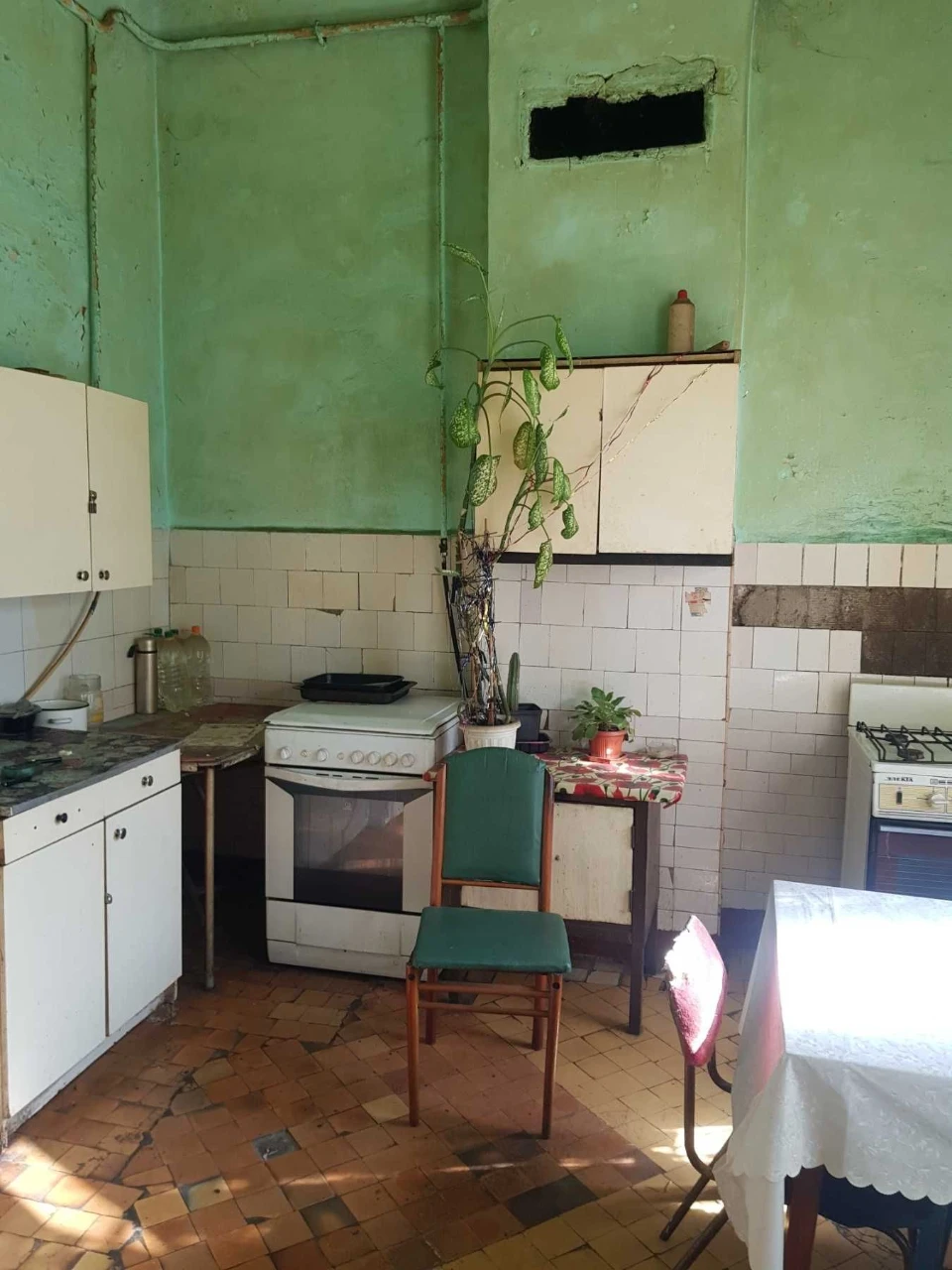 Срочно продам 1 к. гостинку м. Заводская