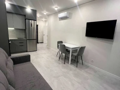 Apartment. Kyiv, Dniprovska naberezhna st.