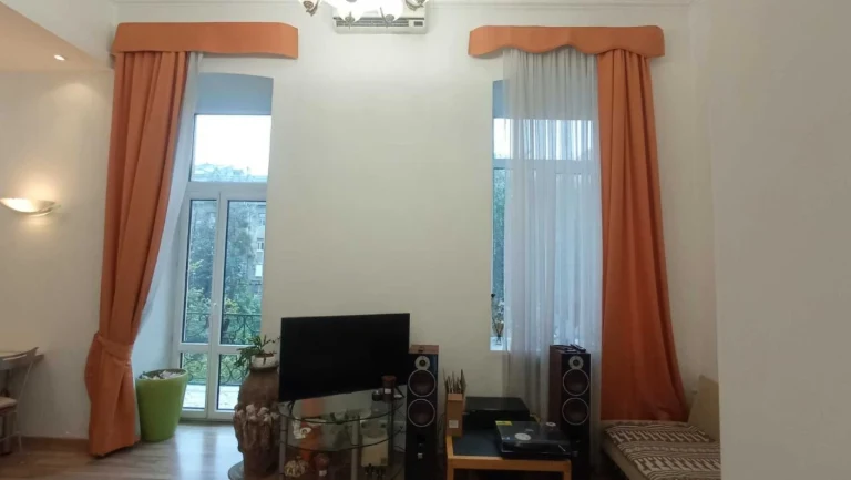 Prestigious apartment in the heart of the capital.