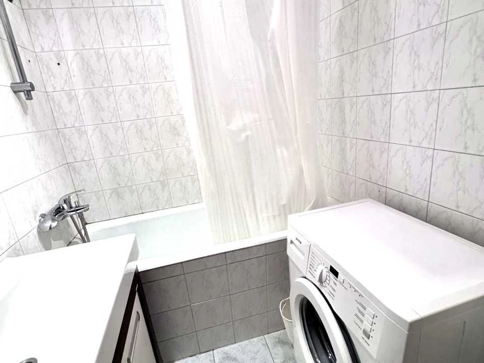 Apartment. Mikylo-Botanichna st.