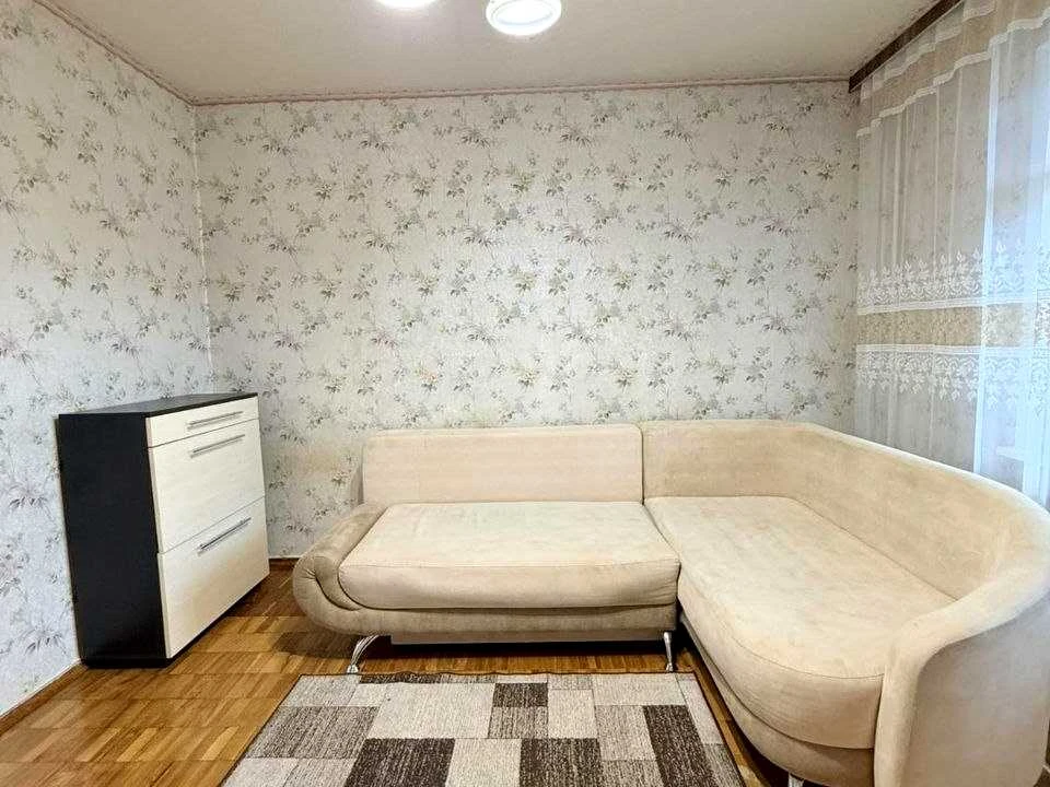 Квартира. Оноре де Бальзака, 10, Деснянський район, Київ.
