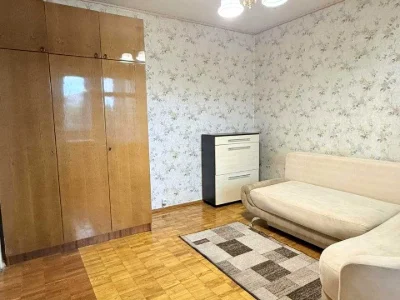 Квартира. Оноре де Бальзака, 10, Деснянський район, Київ.