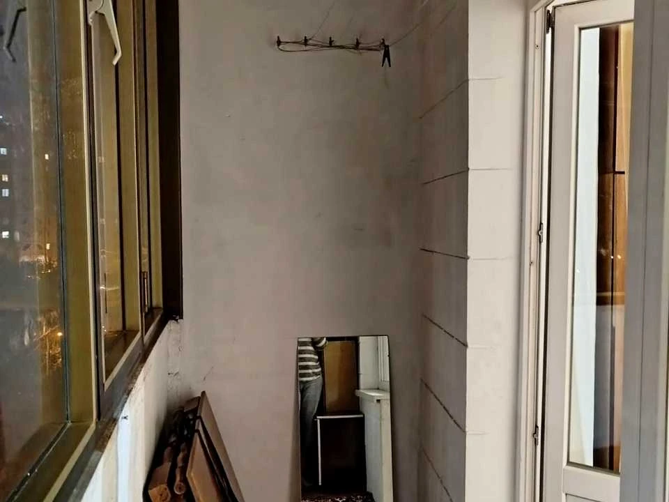Квартира. Київ, Симиренка вул.