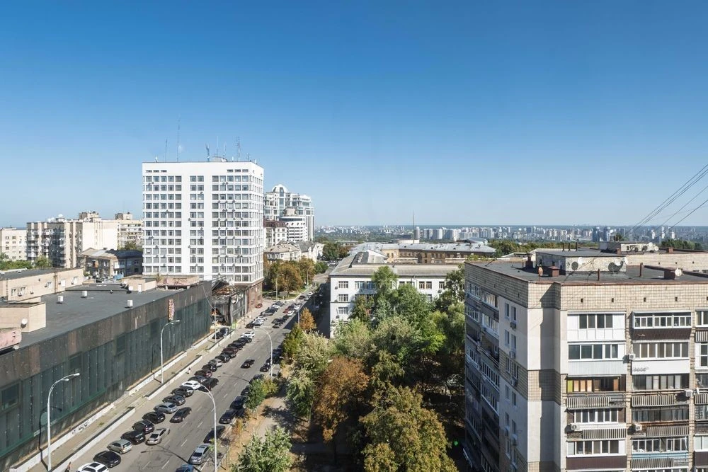 Оренда 3К 105м Печерськ м. Арсенальна
