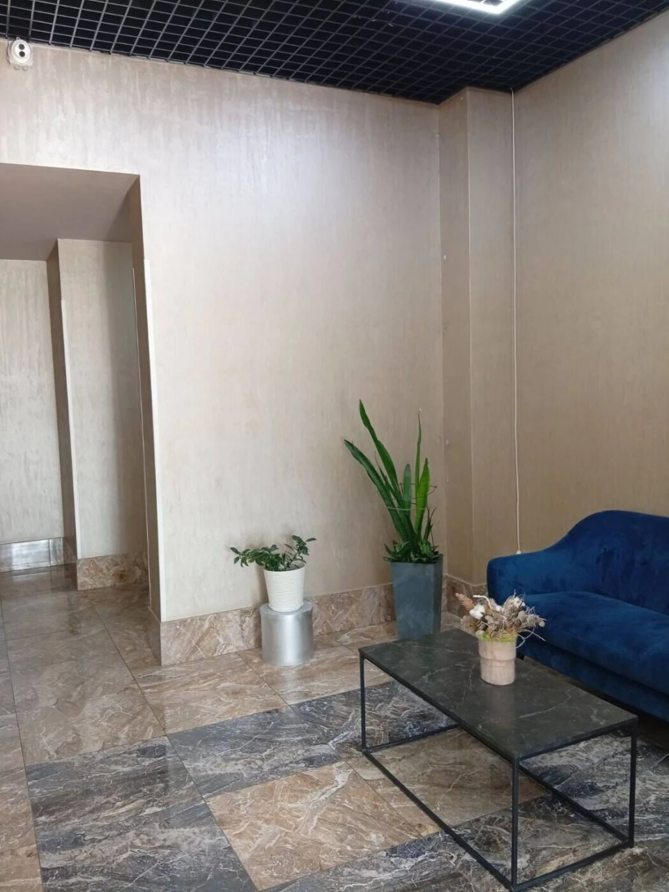 Live and thrive! Stylish studio with renovation and furniture in Kahovska ЖК