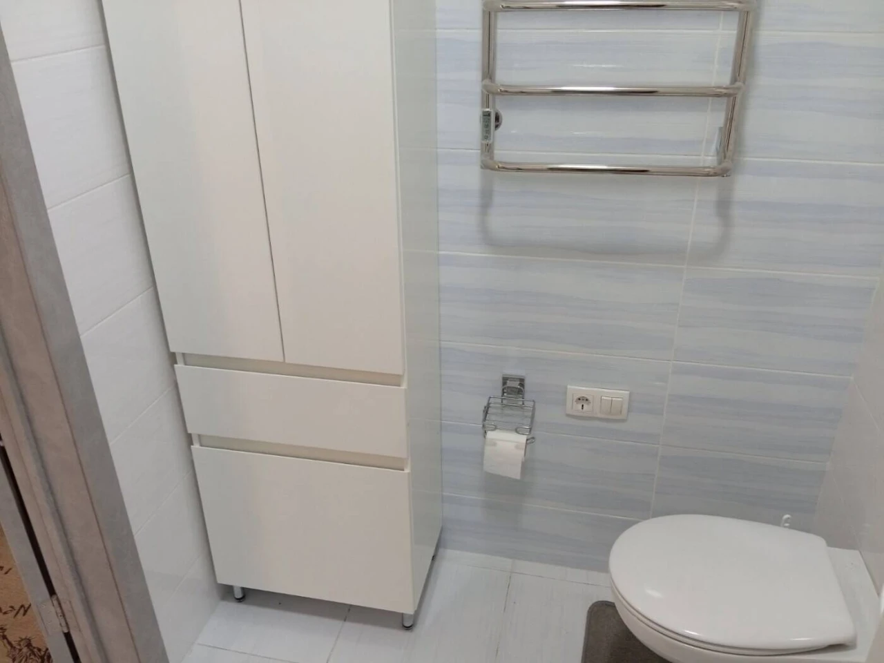 Live and thrive! Stylish studio with renovation and furniture in Kahovska ЖК