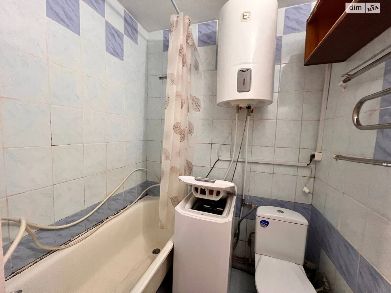 Apartment for Sale, Left Bank