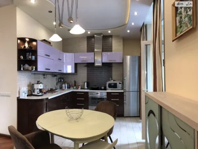 Long-Term Rental Apartment, Осокорки