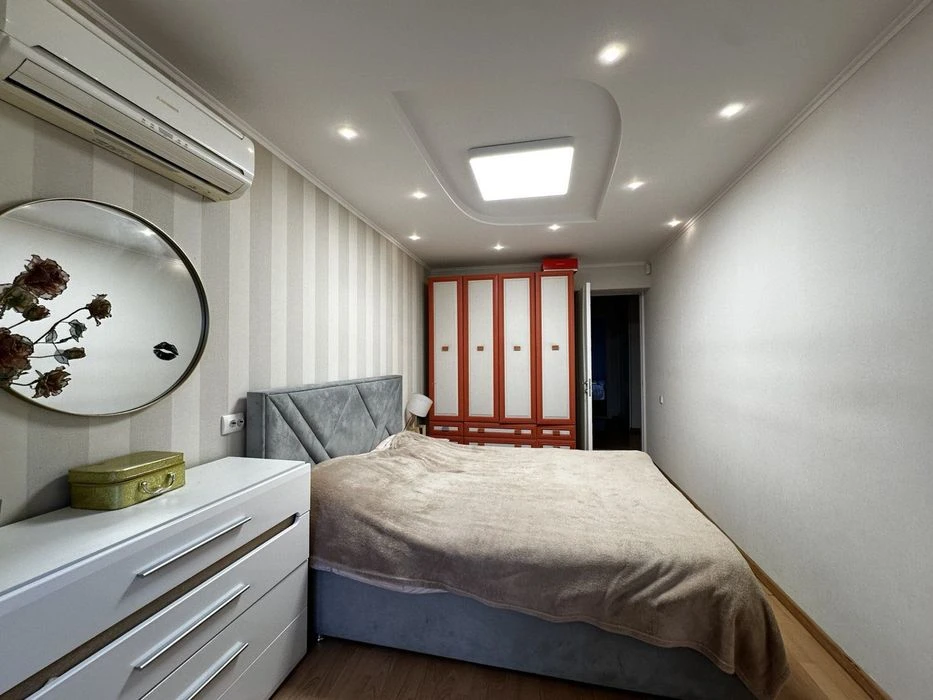 3х комн. квартира + кухня-студия 25 м² в Приморском районе О