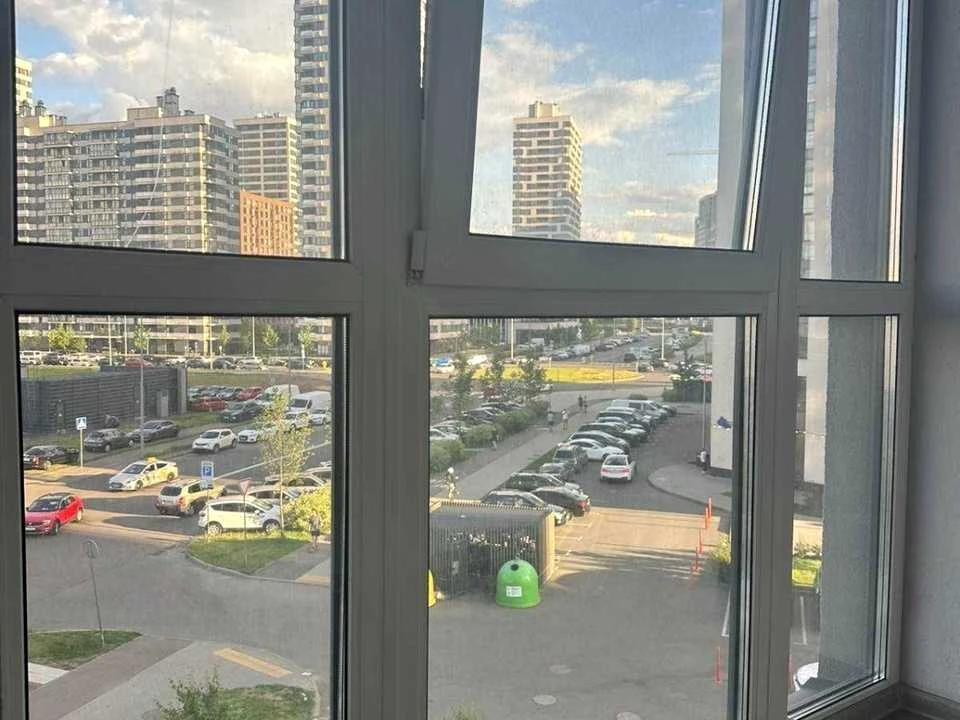 Квартира. Київ, Всеволода Змієнка вул.