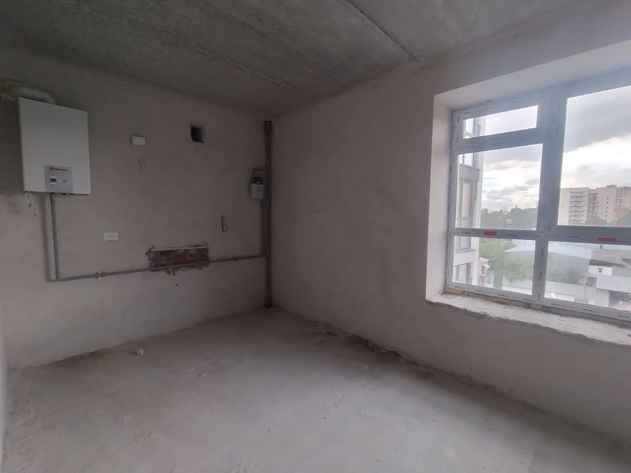1-bedroom apartment in the prestigious Pearlina Proskurova 3 complex. Exhibition.