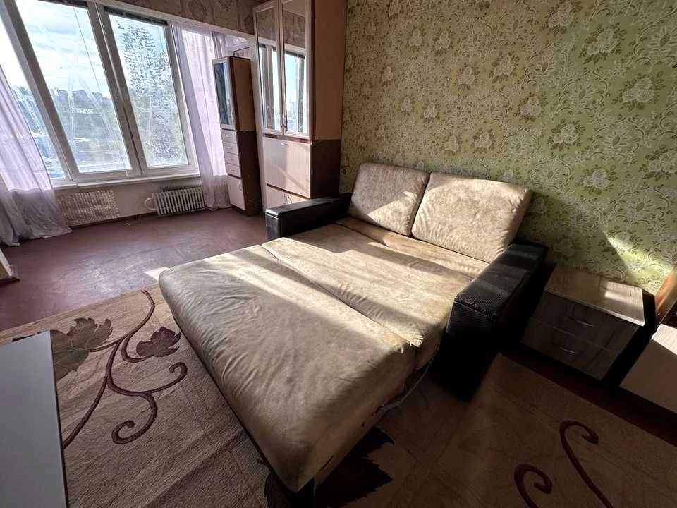 Apartment. Levka Luk'yanenko Street, Obolon, Kyiv