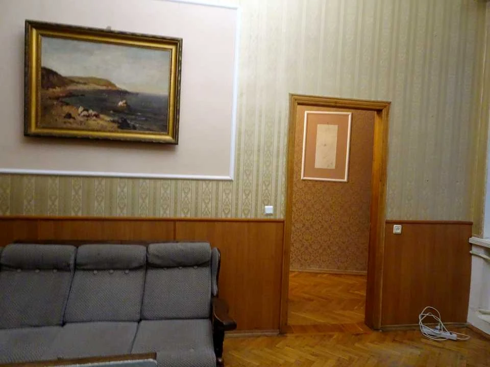 Квартира. Київ, Костянтинівська вулиця