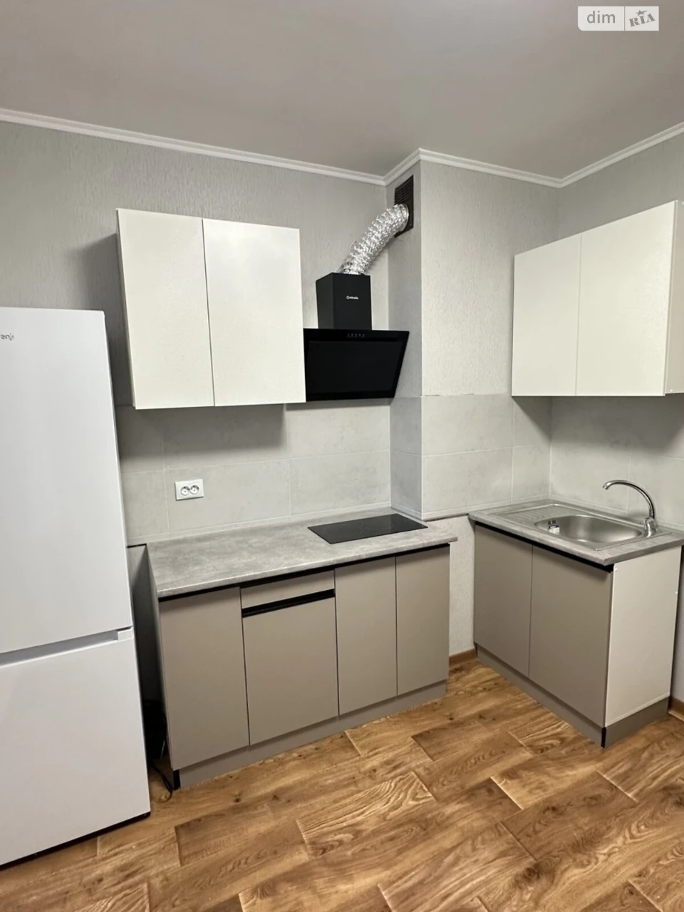 Long-Term Rental Apartment Desnanskyi