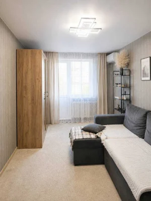 2-room apartment for sale, Salto area, near the Ukraine shopping mall