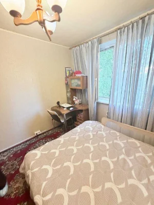 2-room apartment for sale, Salto area, near the Ukraine shopping mall