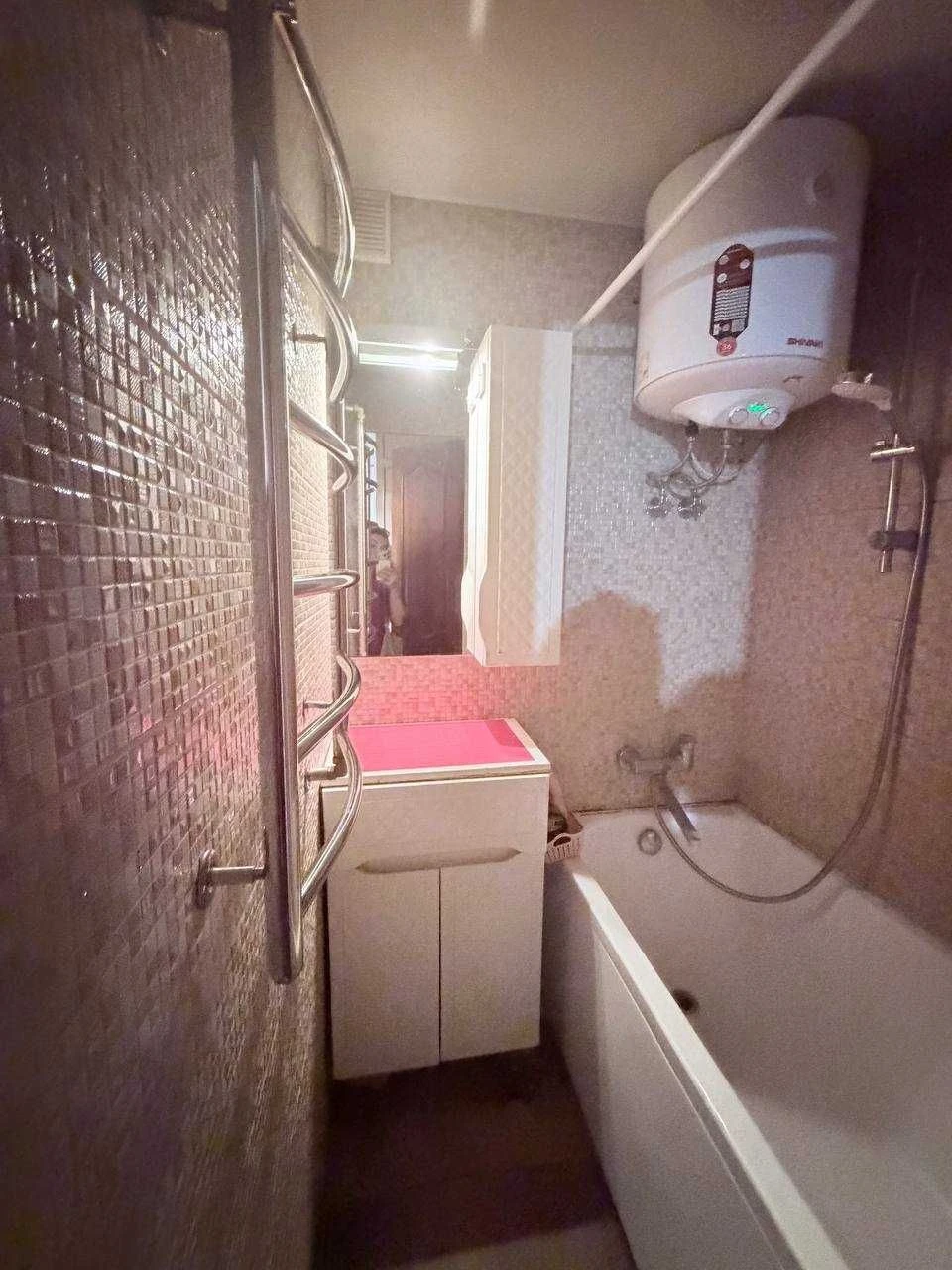 2-room apartment for sale, Salto area, near the Ukraine shopping mall