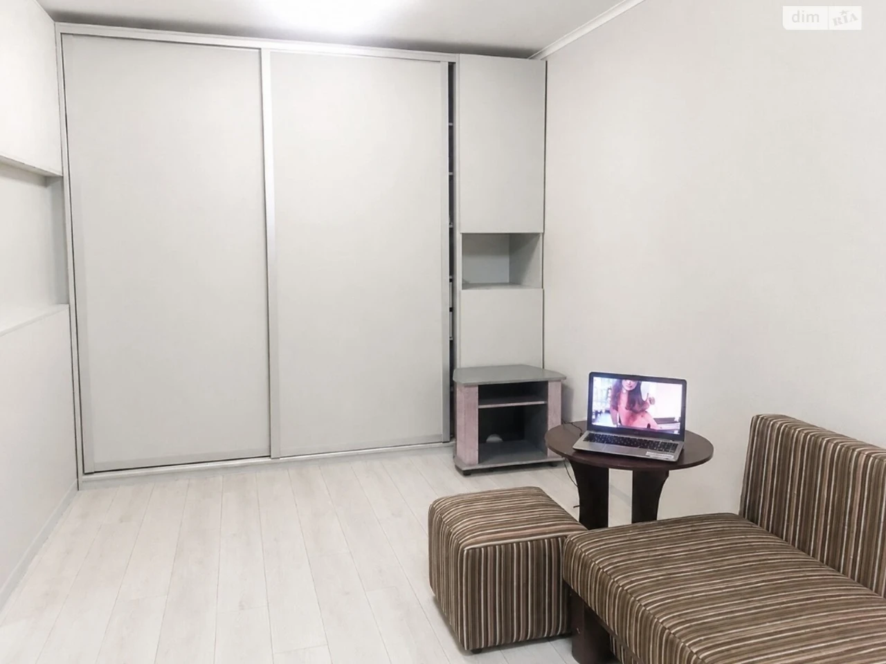 Apartment for Sale in the Village of Troyeshchyna