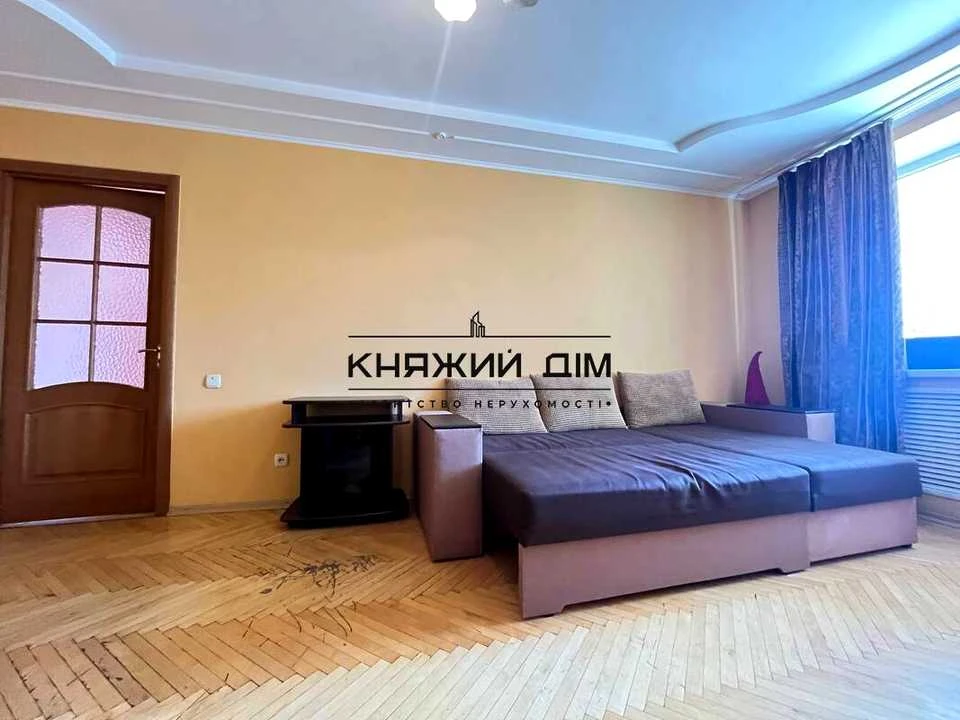 Квартира. Киев, улица Житлянская.