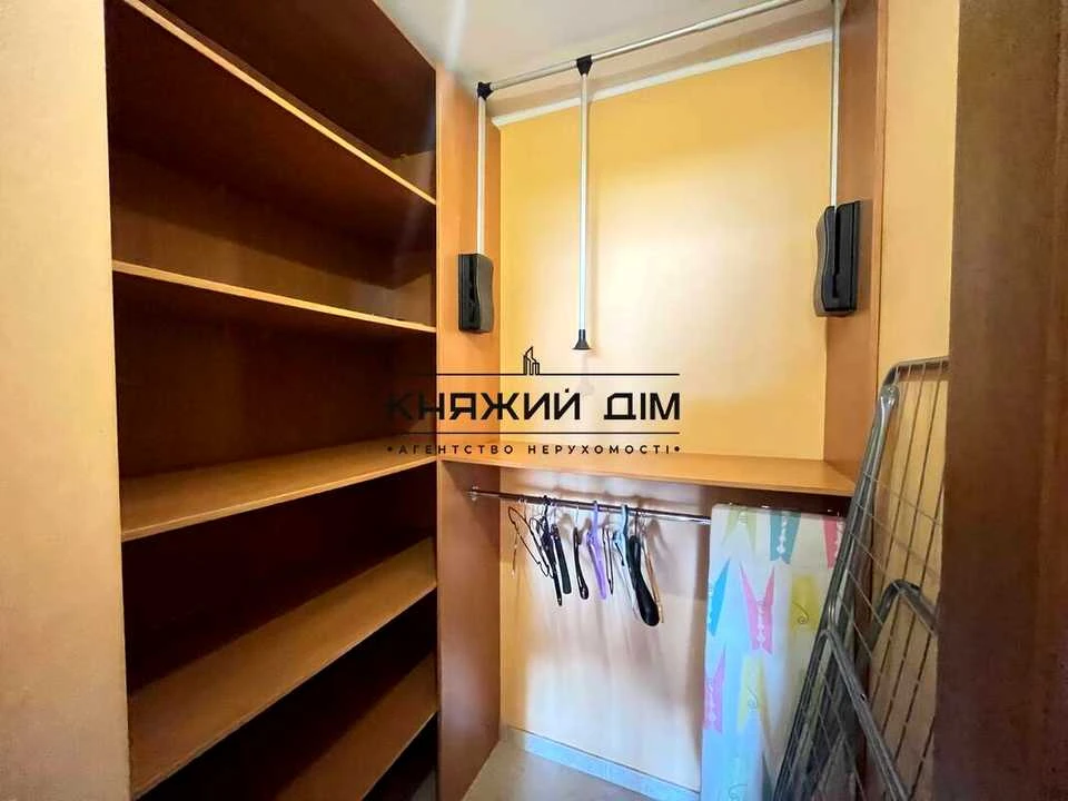 Квартира. Киев, улица Житлянская.