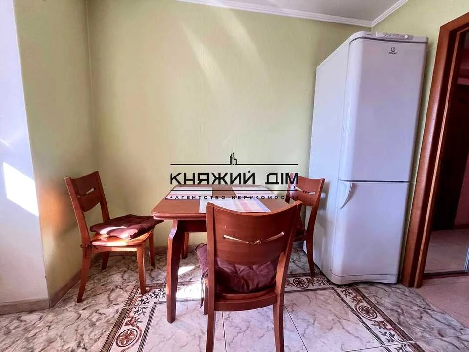 Квартира. Киев, улица Житлянская.